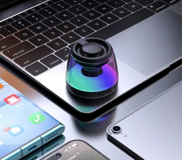 Edifier G200 Magnetic Bluetooth Speaker